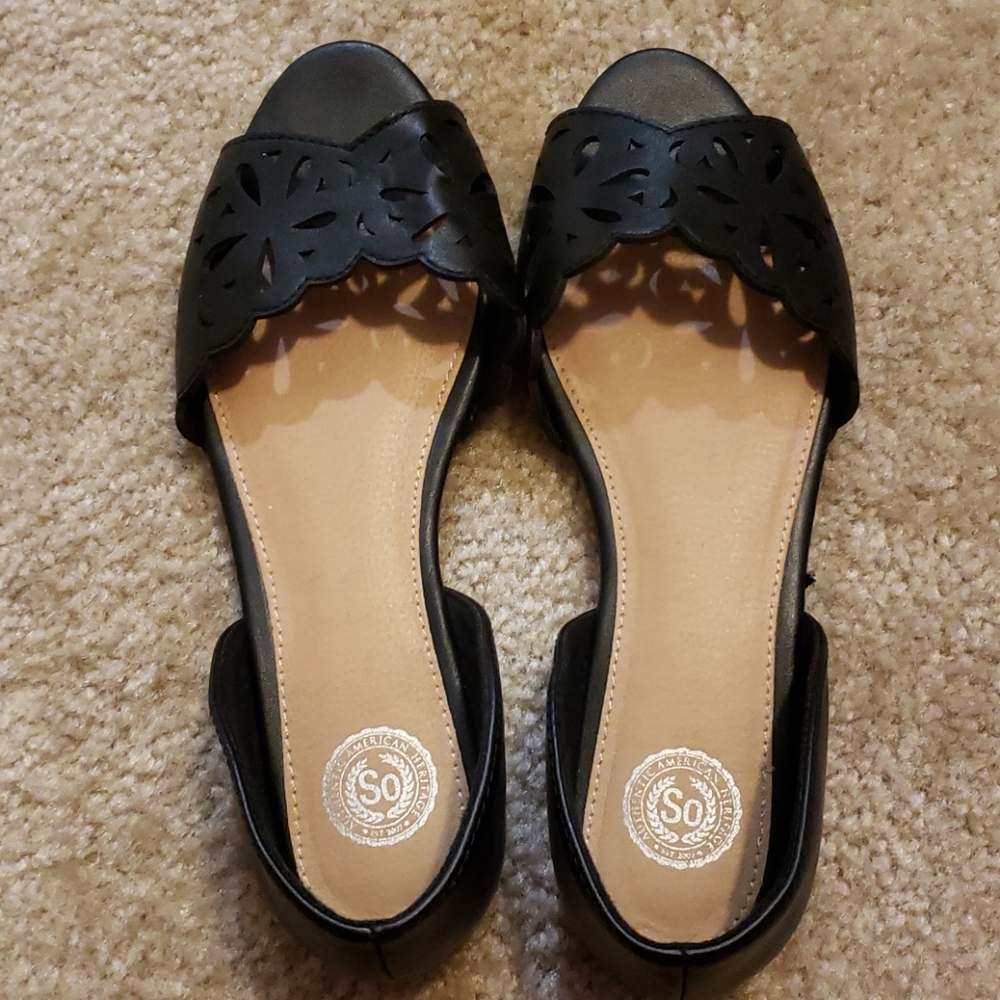Black flats
